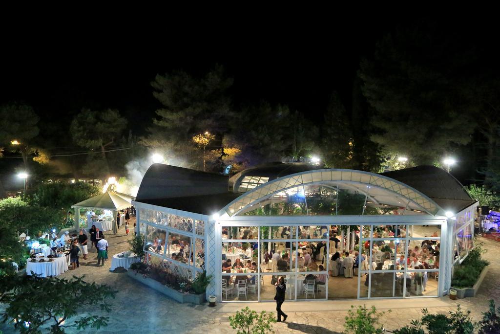 Hotel Sierra Silvana Selva Di Fasano Luaran gambar